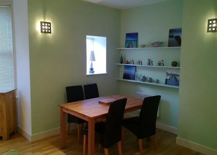 Easby Hall 24 * Scarborough